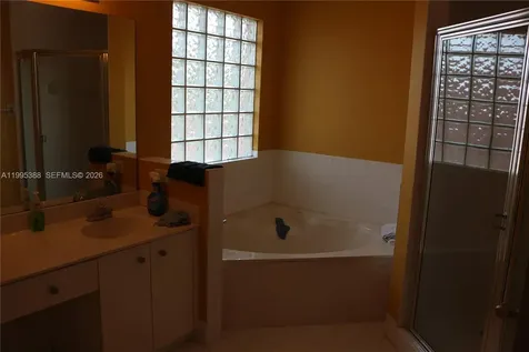 62 Gables Boulevard Weston FL 33326