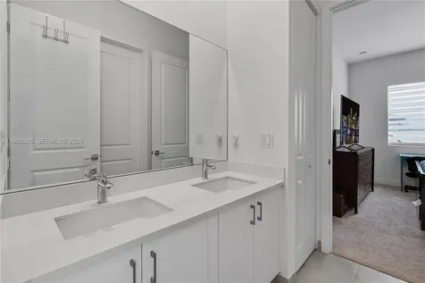 4528 SW 178th Avenue Miramar FL 33029