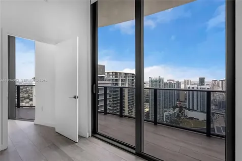 45 SW 9th Street Miami FL 33130