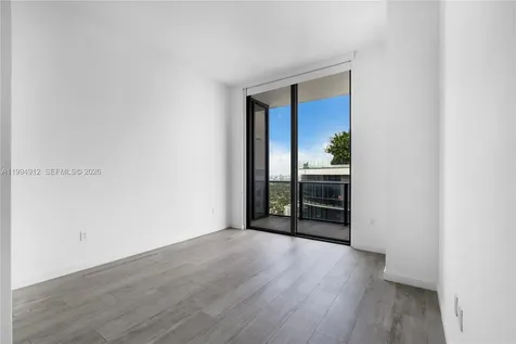 45 SW 9th Street Miami FL 33130