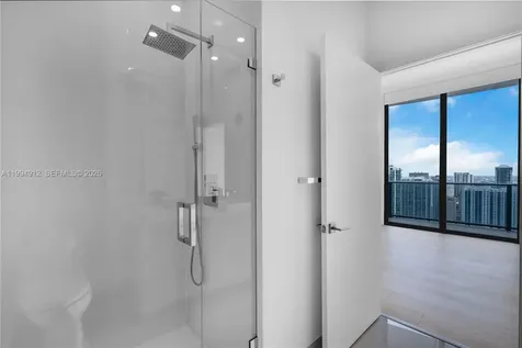 45 SW 9th Street Miami FL 33130