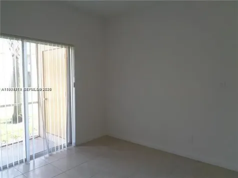 800 Cypress Park Way Deerfield Beach FL 33064