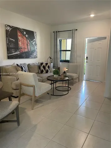 4706 Santa Cruz Way Davie FL 33314