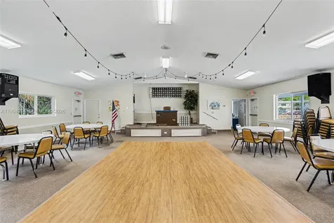 1300 N 12th Court Hollywood FL 33019