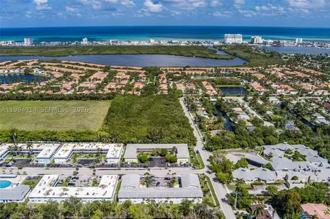1300 N 12th Court Hollywood FL 33019