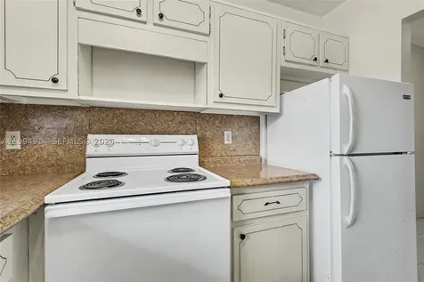 1300 N 12th Court Hollywood FL 33019