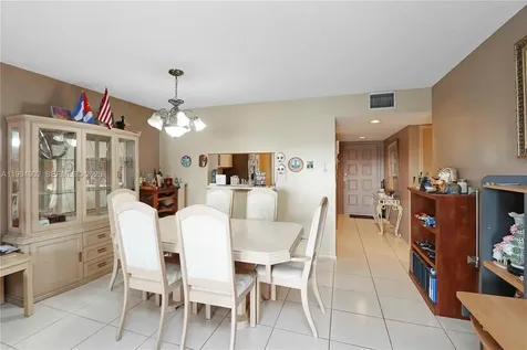 1501 SW 134th Way Pembroke Pines FL 33027