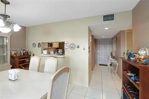 1501 SW 134th Way Pembroke Pines FL 33027