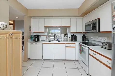 1501 SW 134th Way Pembroke Pines FL 33027