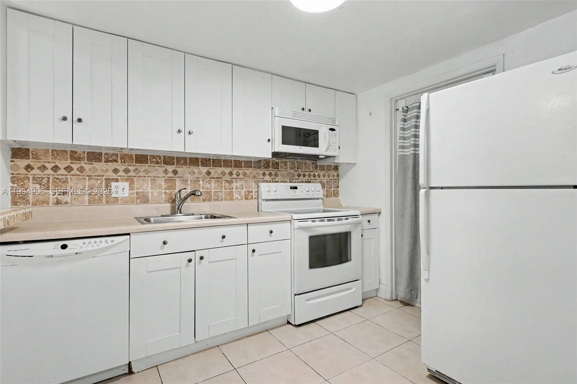 1000 Hillcrest Court Hollywood FL 33021