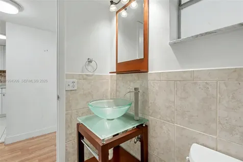 1000 Hillcrest Court Hollywood FL 33021