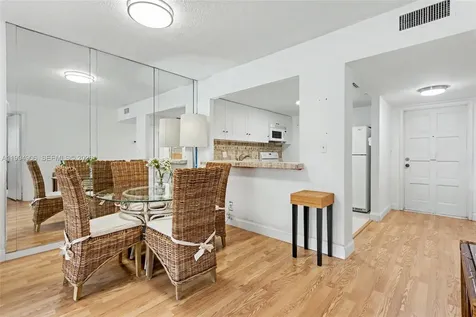 1000 Hillcrest Court Hollywood FL 33021