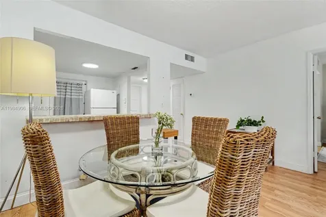 1000 Hillcrest Court Hollywood FL 33021