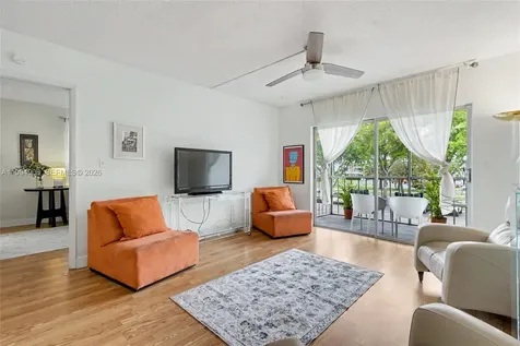 1000 Hillcrest Court Hollywood FL 33021