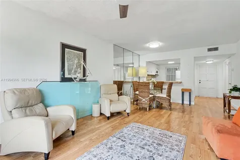 1000 Hillcrest Court Hollywood FL 33021