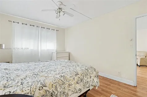 1000 Hillcrest Court Hollywood FL 33021
