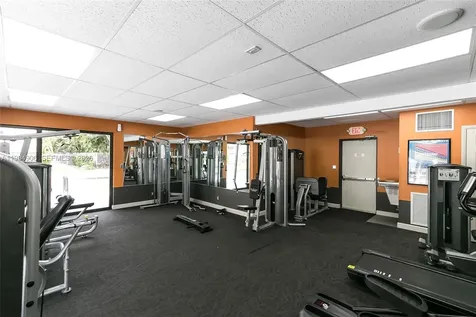 1000 Hillcrest Court Hollywood FL 33021