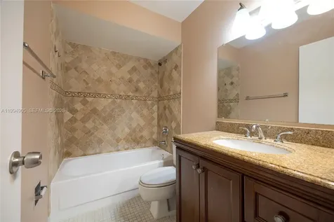 914 NW 106th Avenue Circle Miami FL 33172