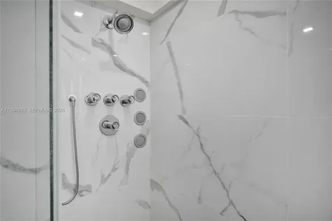 2655 Collins Avenue Miami Beach FL 33140