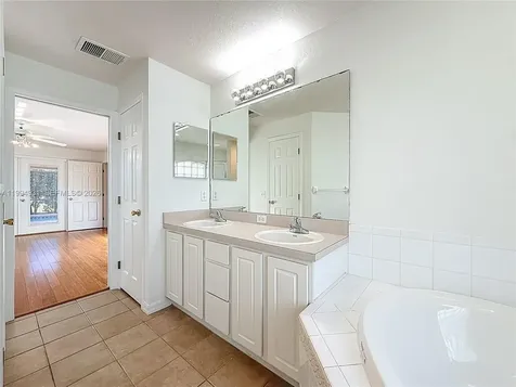 7443 Beaumont Drive Lakeland FL 33810