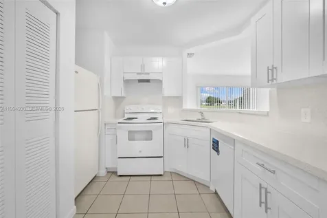 3437 NW 44th Street Oakland Park FL 33309