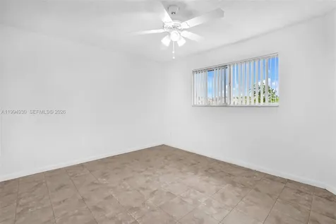 3437 NW 44th Street Oakland Park FL 33309