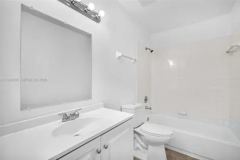 3437 NW 44th Street Oakland Park FL 33309