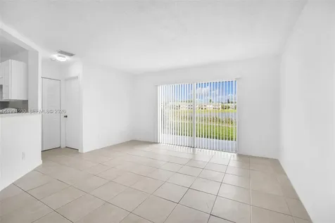 3437 NW 44th Street Oakland Park FL 33309