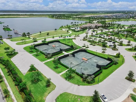 1694 Hoot Owl Hollow Loxahatchee FL 33470