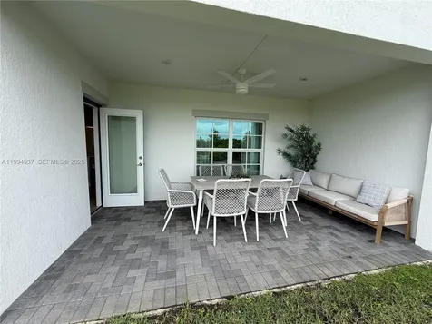 1694 Hoot Owl Hollow Loxahatchee FL 33470