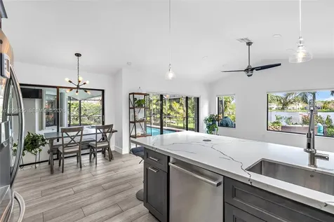1601 Eastlake Way Weston FL 33326