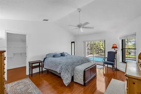 1601 Eastlake Way Weston FL 33326