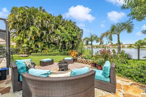 1601 Eastlake Way Weston FL 33326