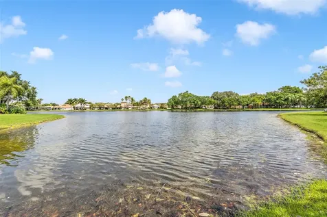 1601 Eastlake Way Weston FL 33326