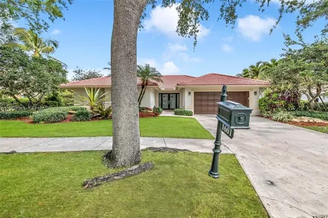 1601 Eastlake Way Weston FL 33326