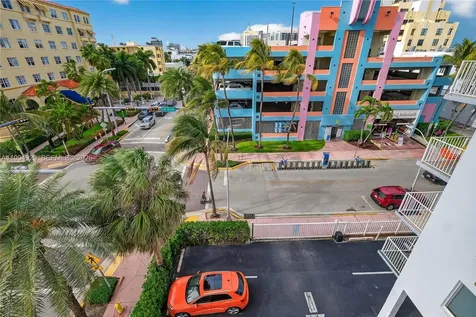 1255 W Collins Avenue Miami Beach FL 33139