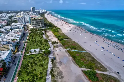 1255 W Collins Avenue Miami Beach FL 33139