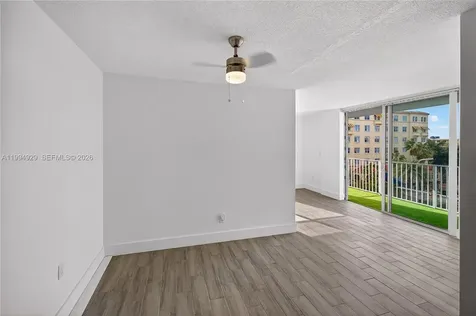 1255 W Collins Avenue Miami Beach FL 33139