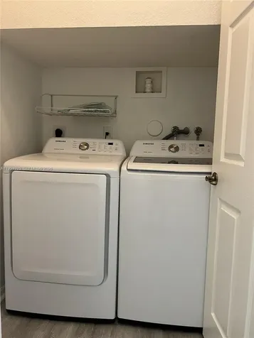 3951 NW 92nd Avenue Sunrise FL 33351