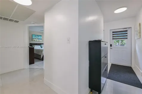 4701 NW 34th Street Lauderdale Lakes FL 33319