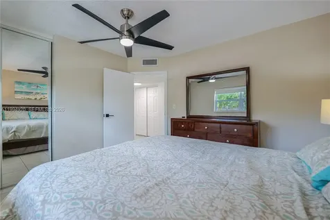 4701 NW 34th Street Lauderdale Lakes FL 33319