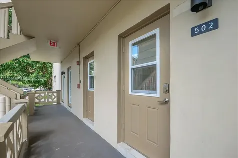 4701 NW 34th Street Lauderdale Lakes FL 33319