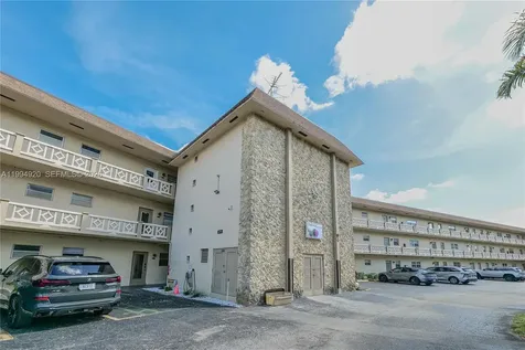 4701 NW 34th Street Lauderdale Lakes FL 33319