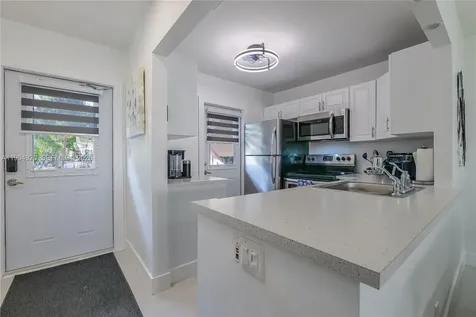 4701 NW 34th Street Lauderdale Lakes FL 33319
