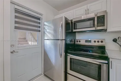 4701 NW 34th Street Lauderdale Lakes FL 33319