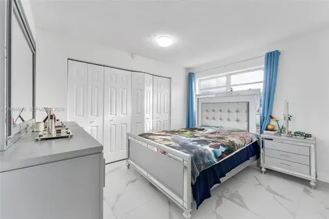 8820 SW 27th Street Miami FL 33165