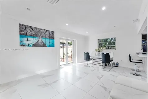 8820 SW 27th Street Miami FL 33165