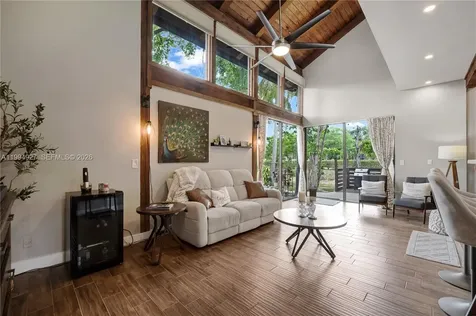 10101 Woodbury Court Pembroke Pines FL 33026