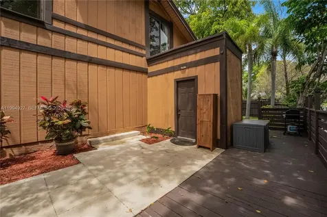 10101 Woodbury Court Pembroke Pines FL 33026