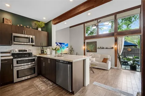 10101 Woodbury Court Pembroke Pines FL 33026